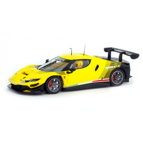 Ferrari 296 GT3 Presentación Yellow
