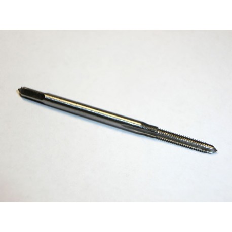 Macho rosca Metrica 2