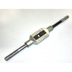 Llave macho rosca ajustable