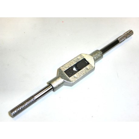 Llave macho rosca ajustable