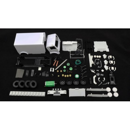 Man Truck 4x4 kit blanco sin pintar