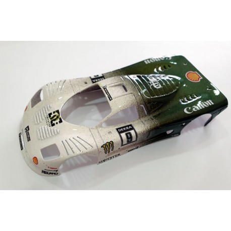 Carroceria Mosler pintada y decorada