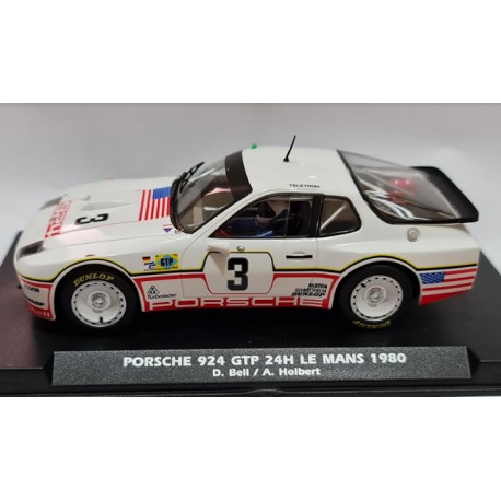 Porsche 924 GTP 24h Le Mans 1990 n3 D. Bell - A. Holbert