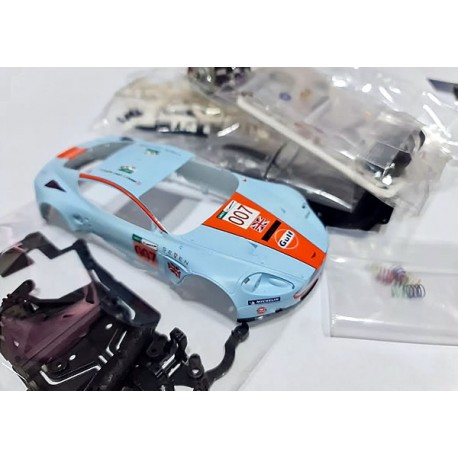 Aston Martin DBR9 Gulf Kit para motar AW
