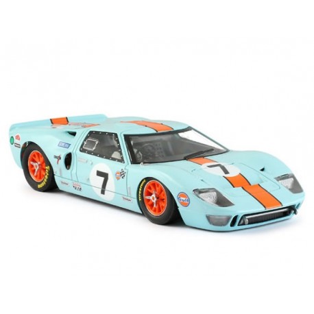Ford GT40 Gulf Le Mans 1969 n7